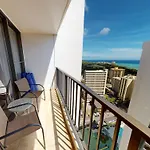 36Th-Floor Oceanview Suite--Full Kitchen, Stylish Comfort & Great Value