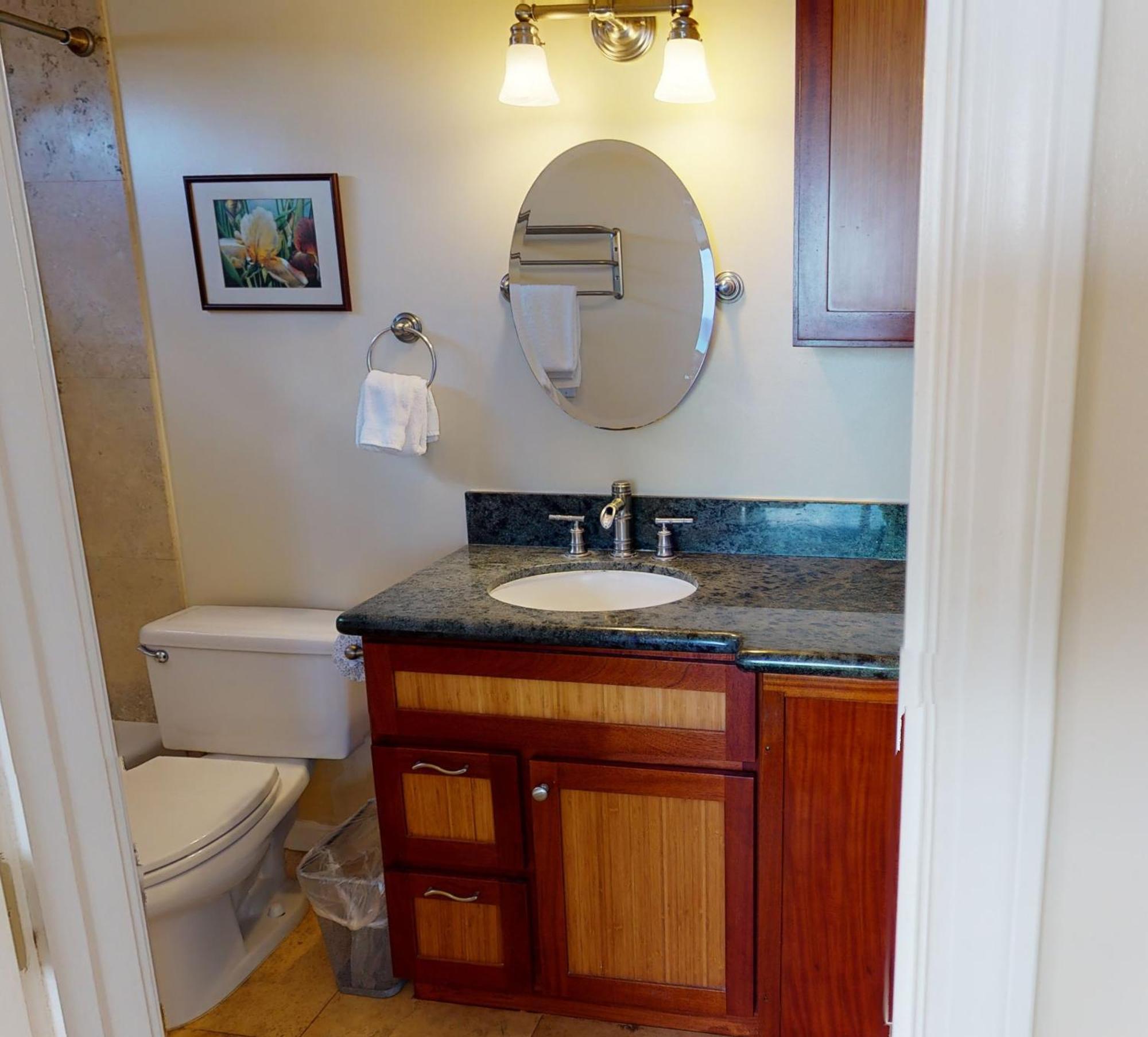 Apartment 36th-floor Oceanview Suite--full Kitchen, Stylish Comfort & Great Value Honolulu